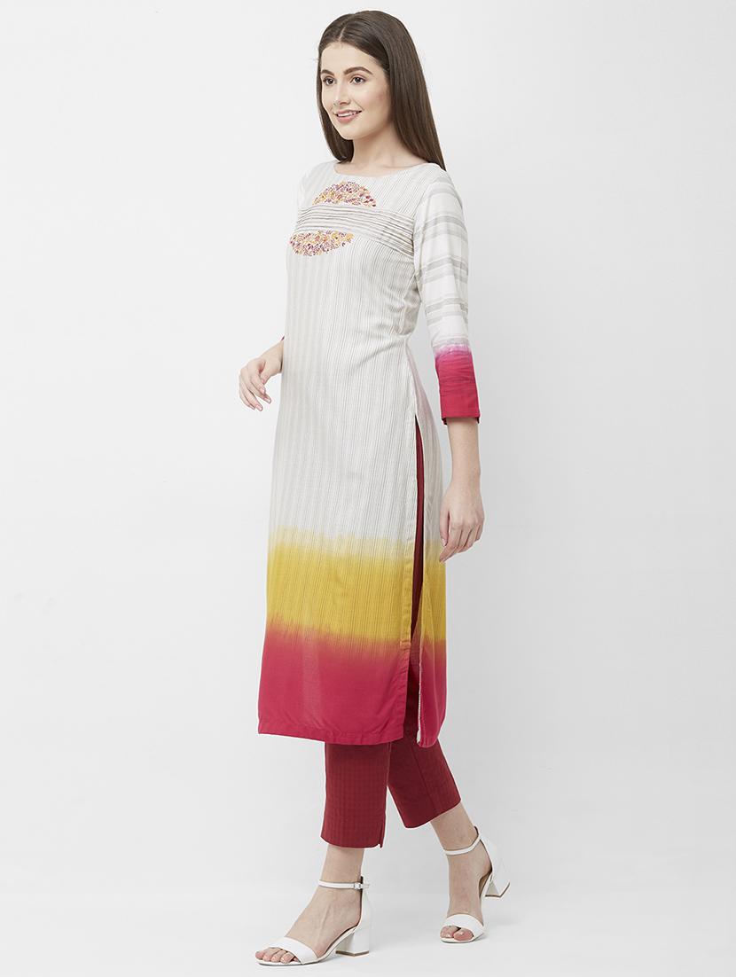 embroidered straight kurta - 16699811 - Zoom Image - 4