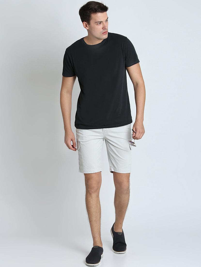 white solid bermuda shorts - 16701796 - Zoom Image - 4