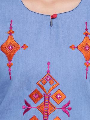 embroidered denim straight kurta - 16702761 - Standard Image - 4