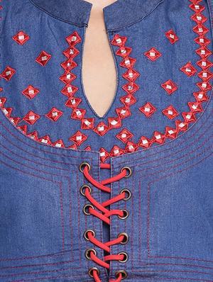 embroidered denim straight kurta - 16702763 - Standard Image - 4