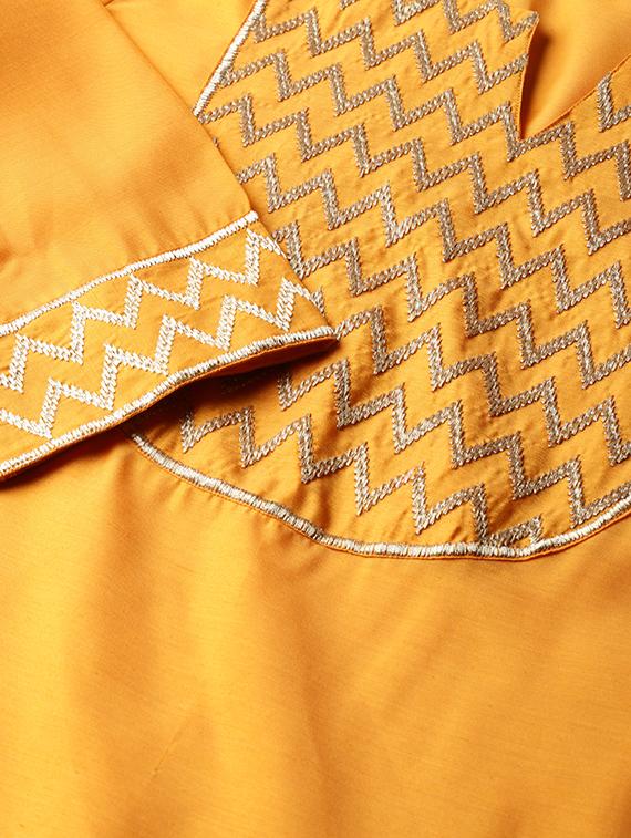 embroidered yoke kurta pant set - 16708361 - Zoom Image - 4