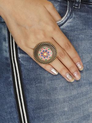 multi colored gold plated finger ring - 16711144 - Standard Image - 4