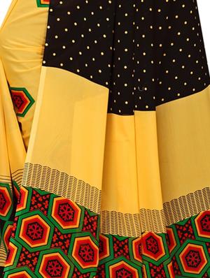 polka dots printed saree with blouse - 16717217 - Standard Image - 4
