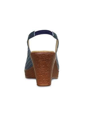 blue back strap wedges - 16717323 - Standard Image - 4