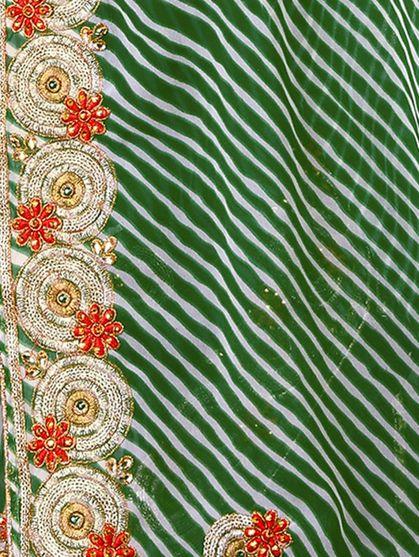 leheriya print bordered saree with blouse - 16717365 - Zoom Image - 4