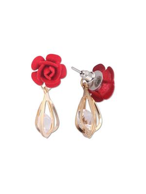 red metal studs earring - 16724726 - Standard Image - 7