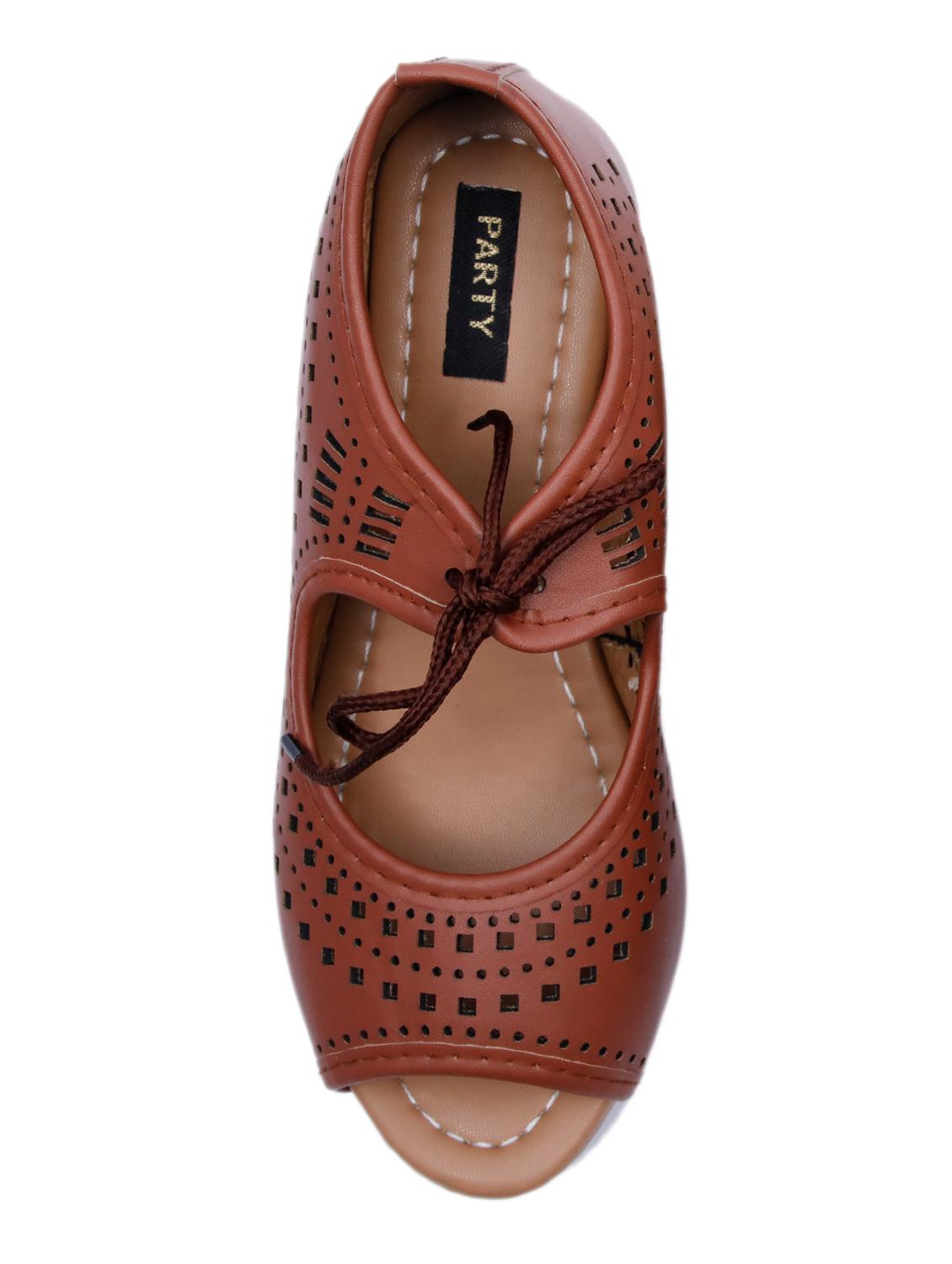 brown lace-up wedges - 16726442 - Zoom Image - 4