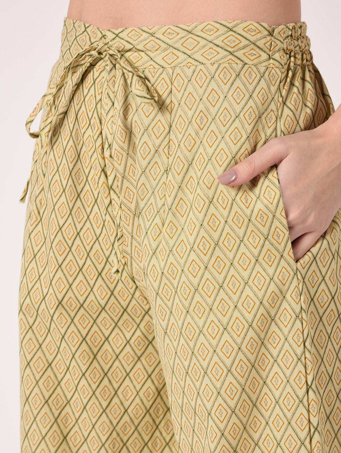 floral kurta palazzo set - 16728278 - Zoom Image - 7