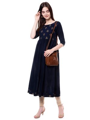 gold print yoke flared kurta - 16730931 - Standard Image - 4