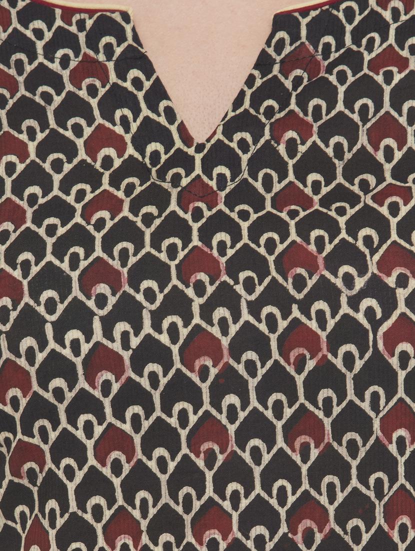 black ajrak print straight kurta - 16750233 - Zoom Image - 4