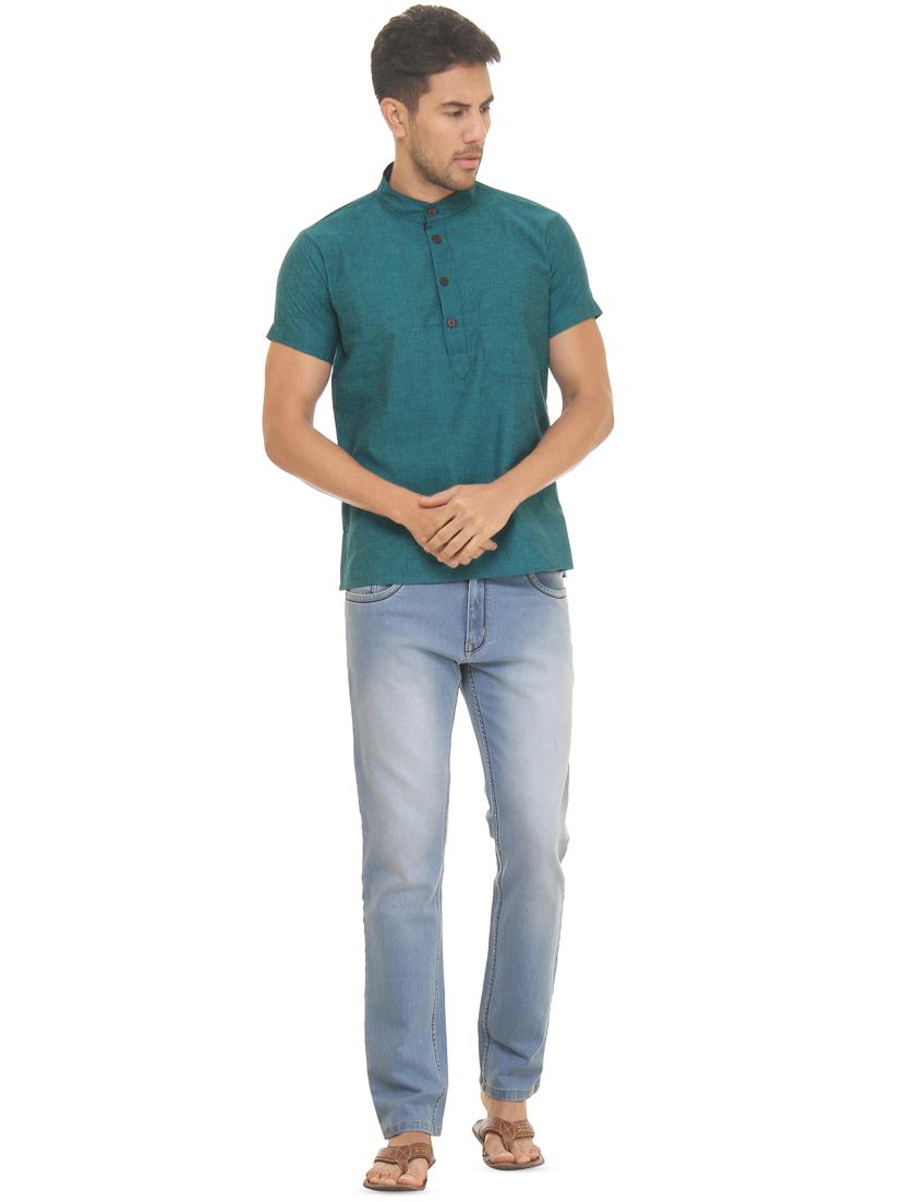 green solid short kurta - 16777489 - Zoom Image - 4