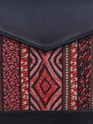 red canvas regular sling bag - 16779993 - Standard Image - 4