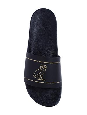 black leatherette slip on flip flops - 16781054 - Standard Image - 4