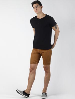 black solid t-shirt - 16785797 - Standard Image - 4