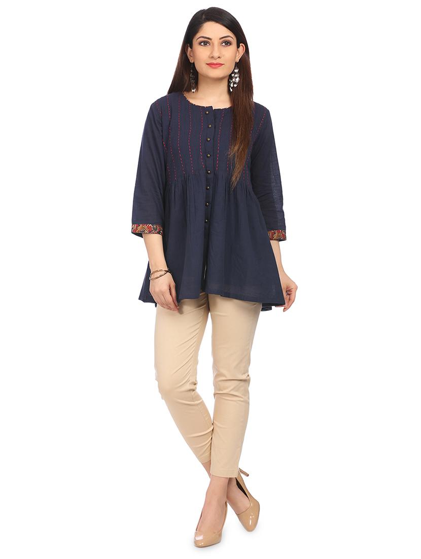 round neck kantha detail tunic - 16788496 - Zoom Image - 4