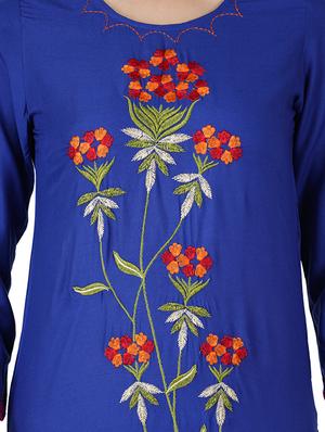 embroidered straight kurta - 16810420 - Standard Image - 4