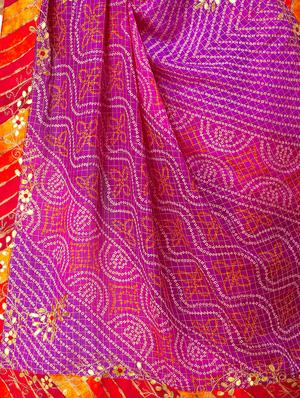 bandhani printed saree with blouse - 16826619 - Standard Image - 4