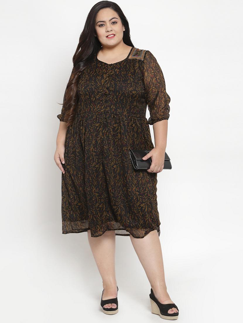 round neck floral plus dress - 16838217 - Zoom Image - 4