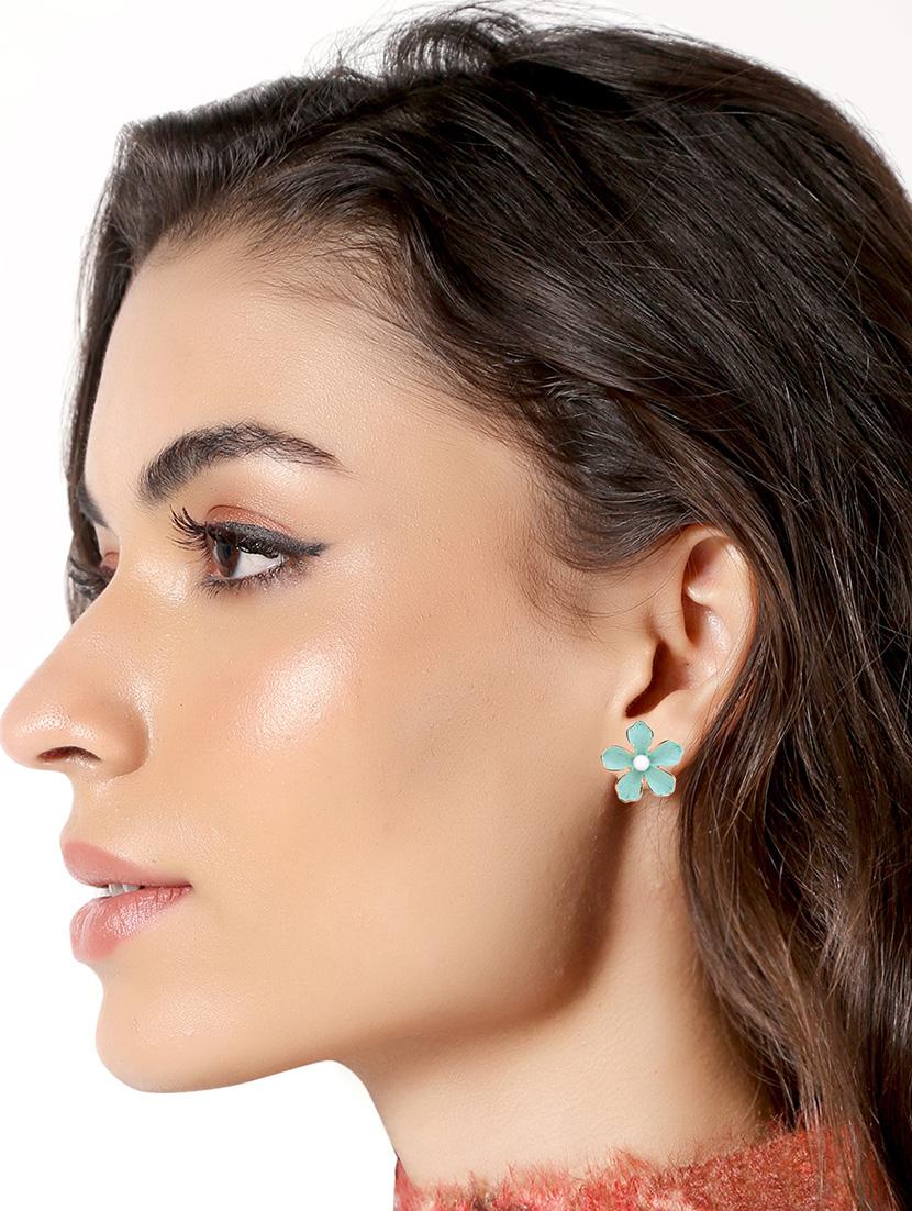 green metal studs earring - 16841856 - Zoom Image - 4