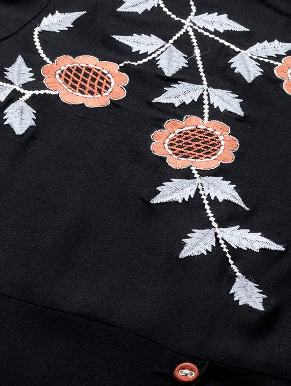 embroidered asymmetric kurta - 16861670 - Zoom Image - 4