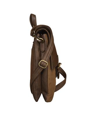 brown leatherette (pu) messenger messengerbag - 16876512 - Standard Image - 4