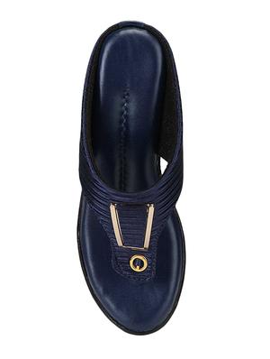 blue toe separator wedges - 16902033 - Standard Image - 4