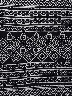 printed woven saree with blouse - 16935018 - Standard Image - 4