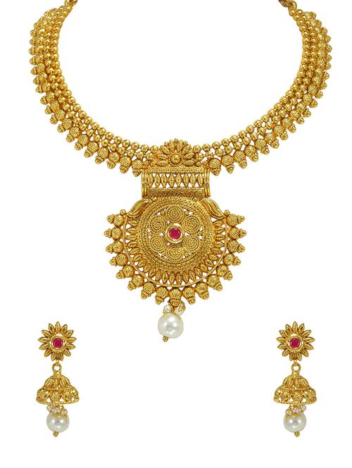 gold metal short necklace - 16947467 - Standard Image - 1