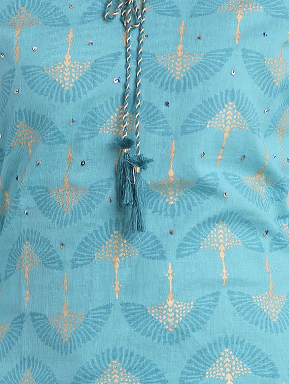 gold print straight kurta - 16952150 - Zoom Image - 4