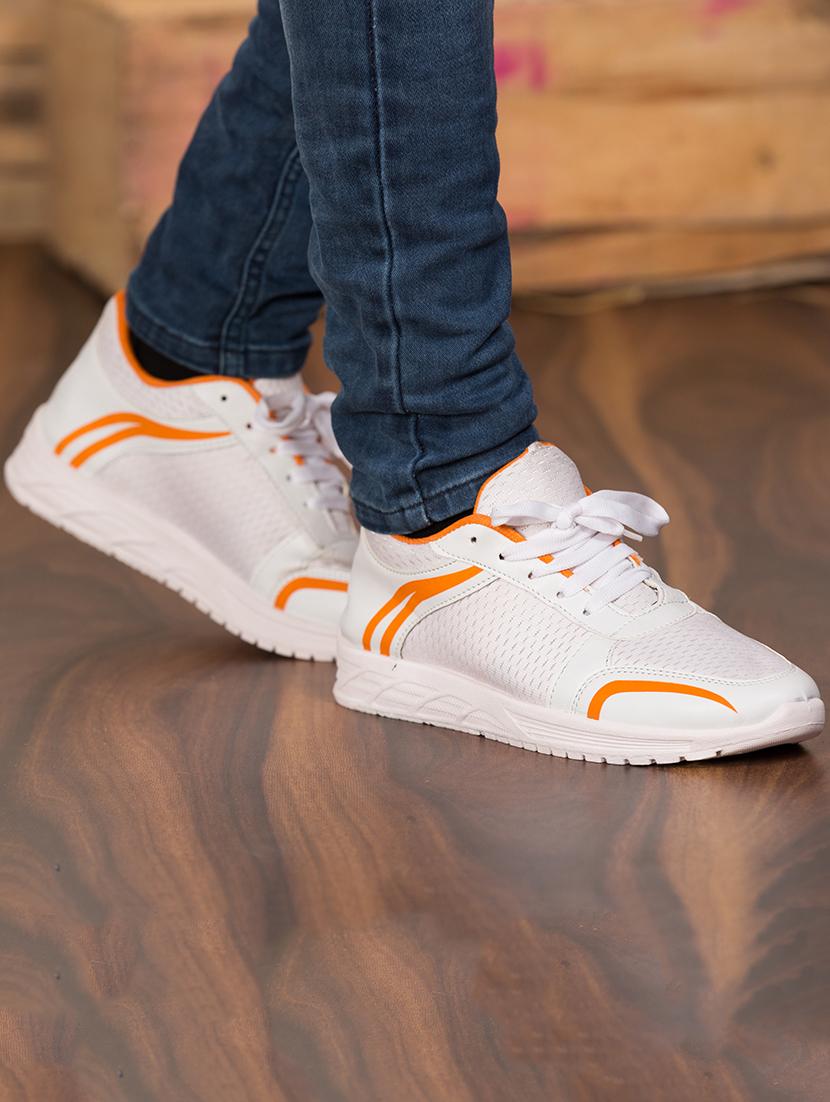white lace up sport shoes - 16957952 - Zoom Image - 4
