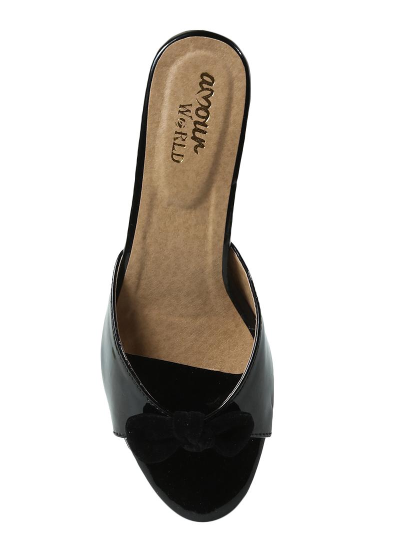 black slip on sandals - 16960908 - Zoom Image - 4