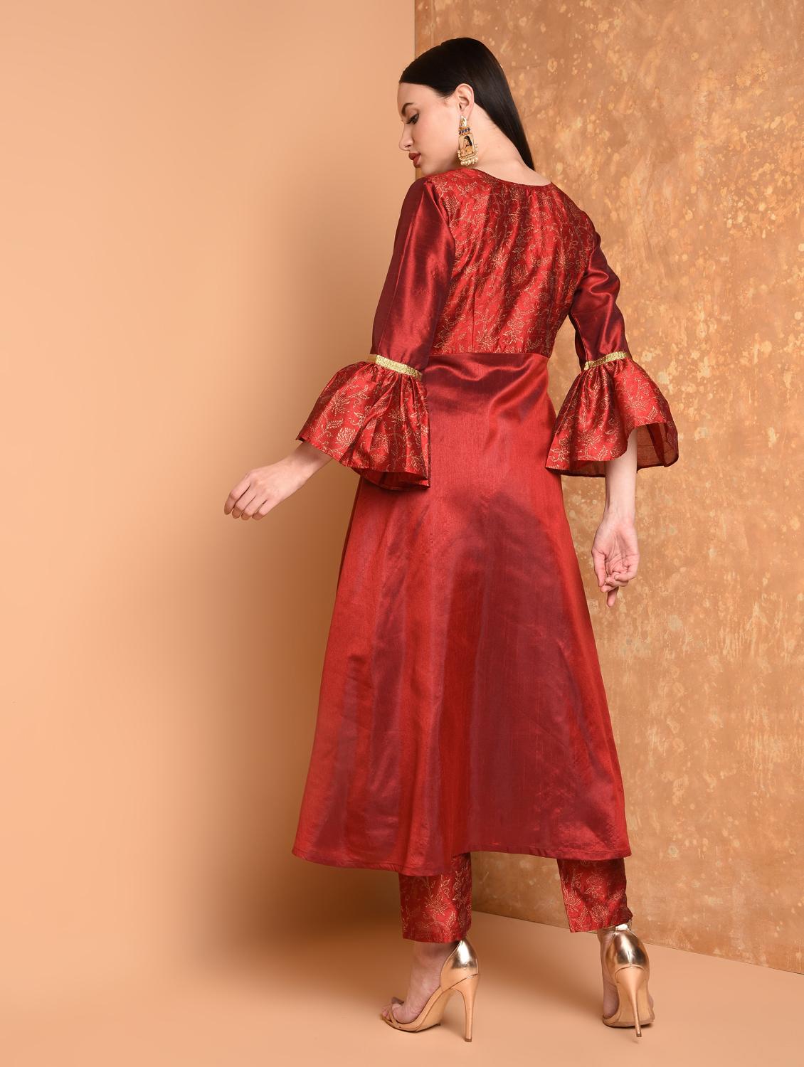 red chanderi kurta palazzo set - 16974613 - Zoom Image - 4