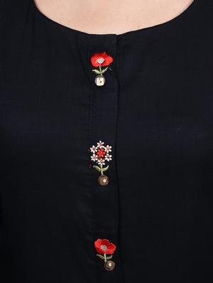 bell sleeves solid straight kurta - 16976358 - Standard Image - 4
