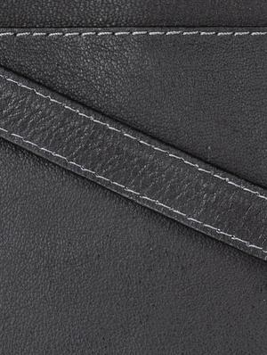 black leather messenger sling bag - 16993394 - Standard Image - 4