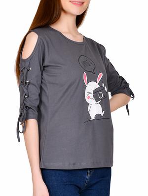 cold shoulder graphic top - 17080952 - Standard Image - 4