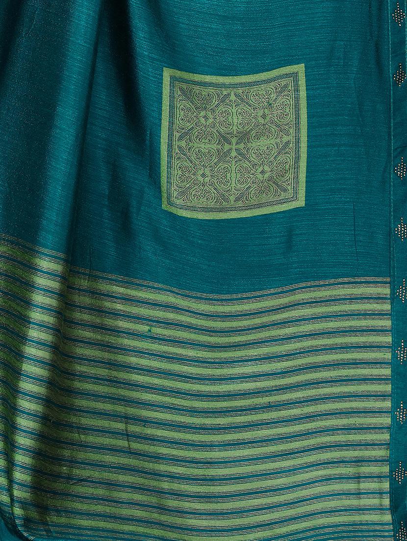 geometrical printed saree with blouse - 17093365 - Zoom Image - 4
