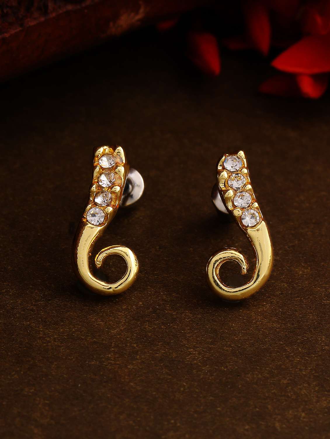 gold metal studs earring