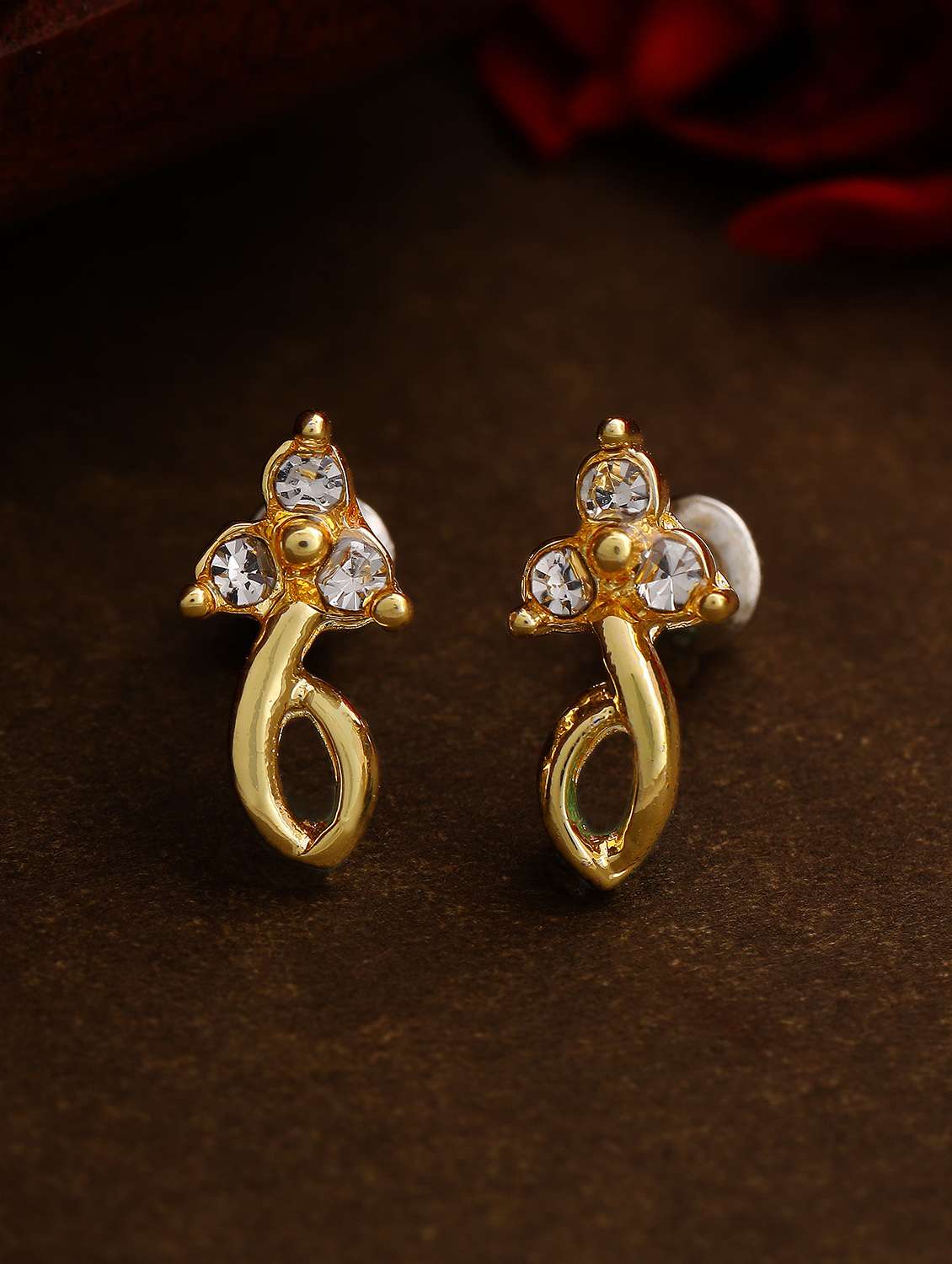 gold metal studs earring