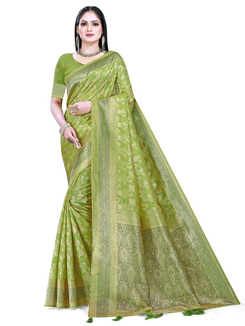 women's banarasi saree with blouse