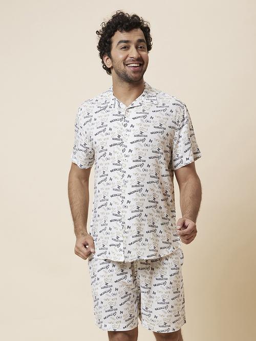 white printed shirt and shorts set - 19784834 - Very Small Image - 1