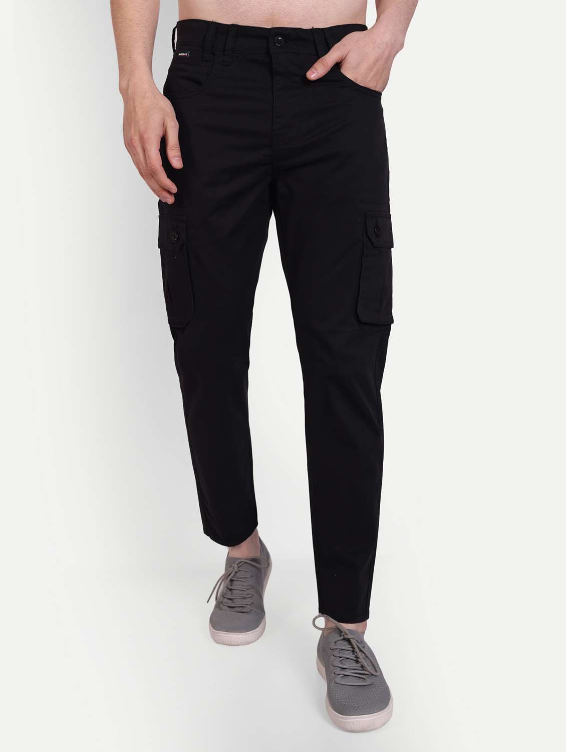men solids cargos casual trouser