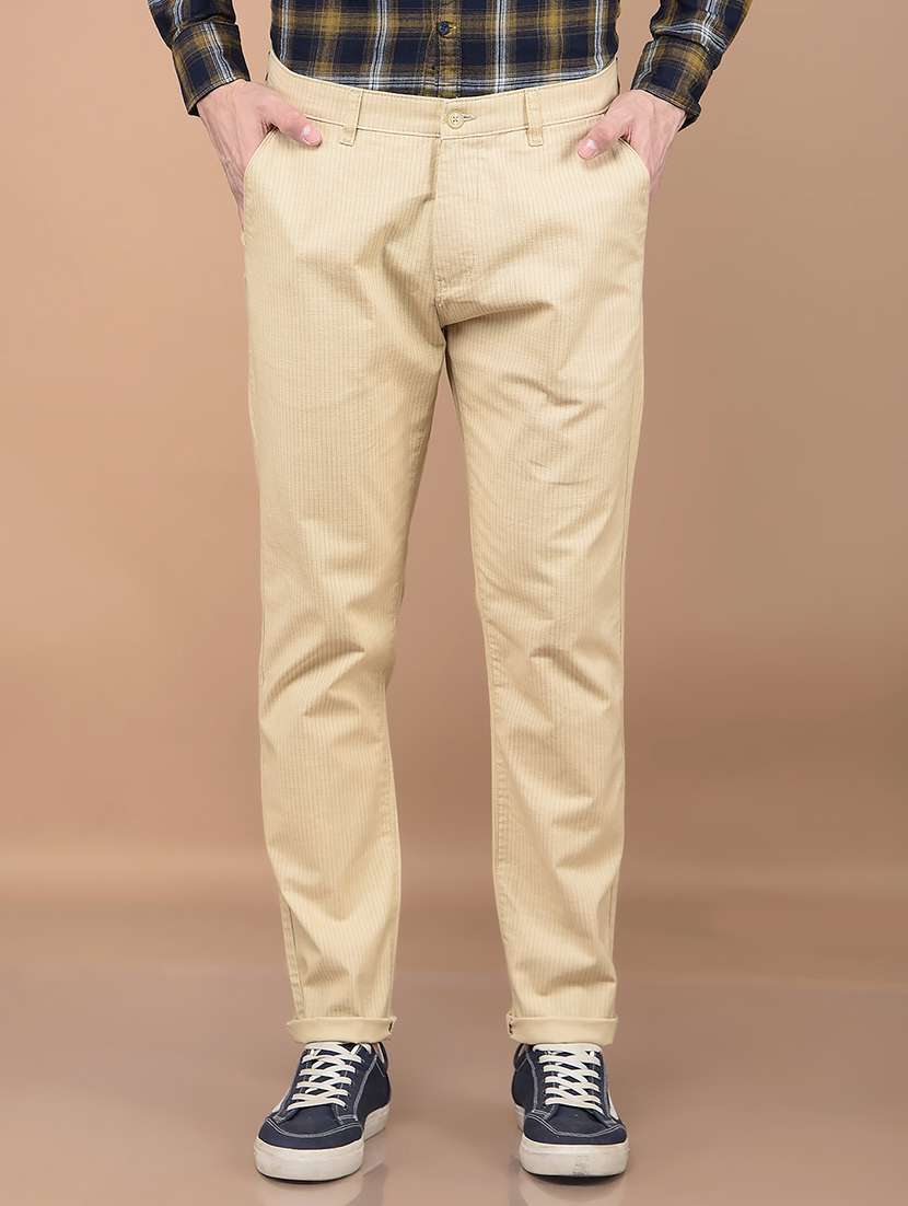 men solid mid rise chino pants