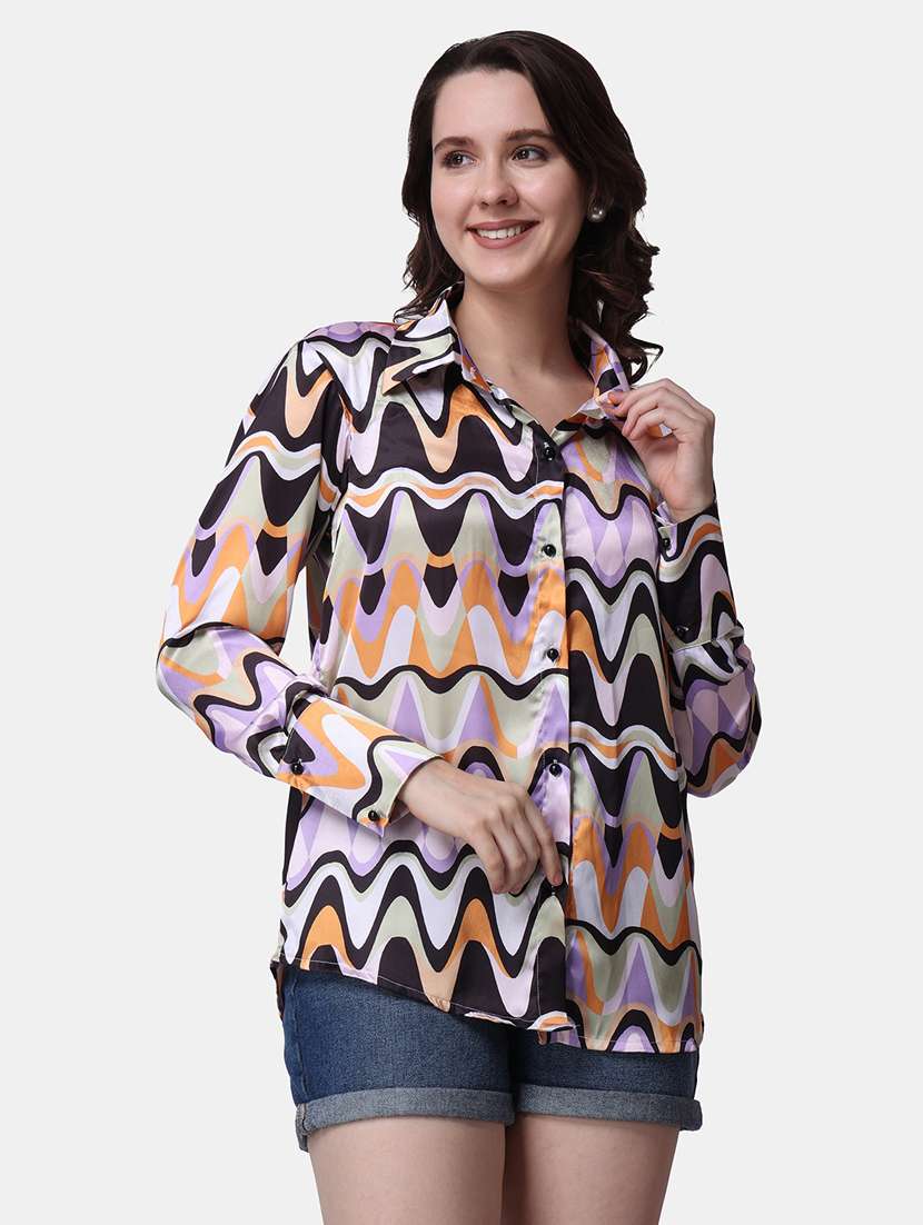 women printed collared long sleeves shirt