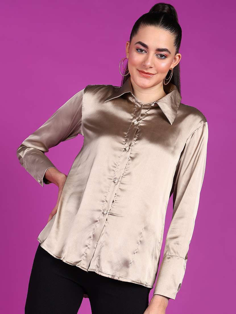 women solid collared long sleeves shirt
