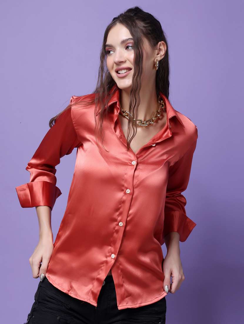 women solid collared long sleeves shirt