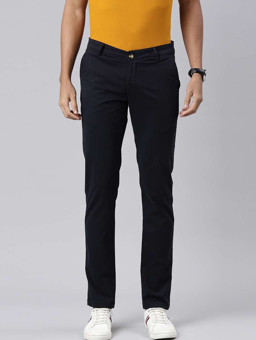 men mid rise solid chinos