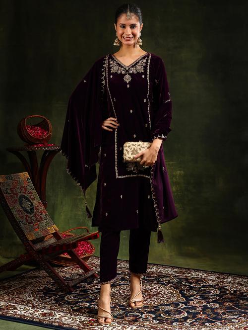 women embroidered three quarter sleeve suit set - 21646851 - Very Small Image - 1