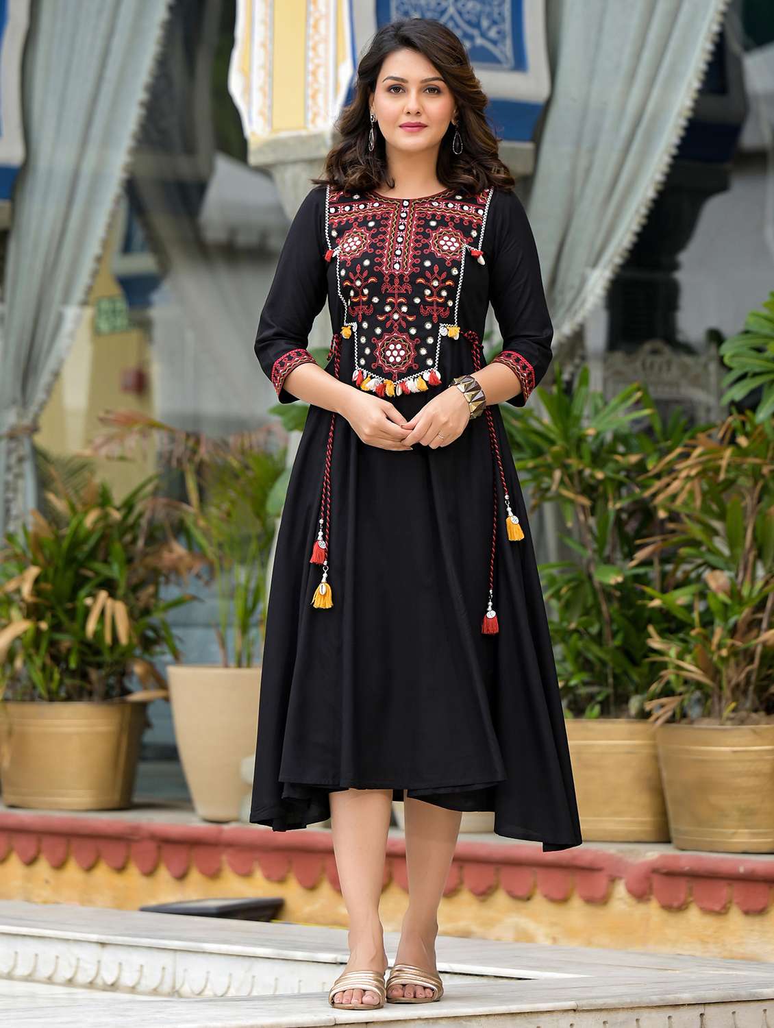 women black embroidered round neck flared dress