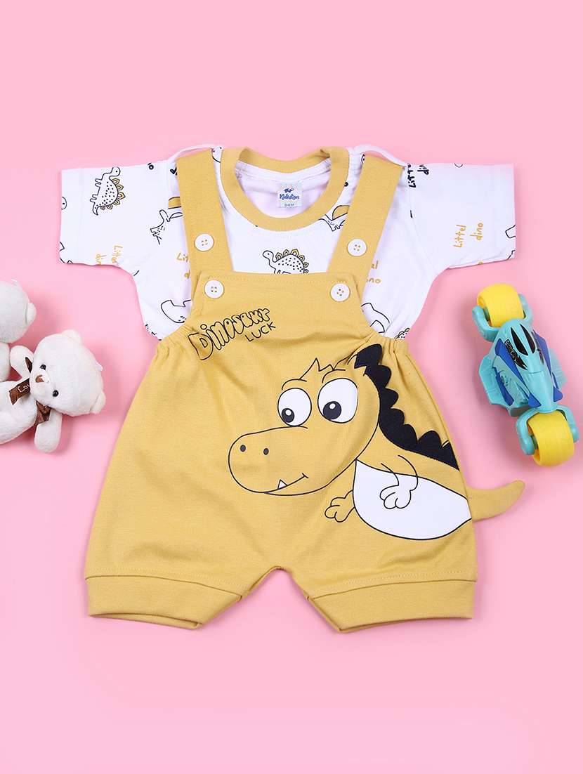 boys printed t-shirt & dungree casual wear sets