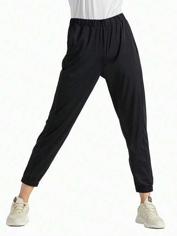 women solid high rise joggers